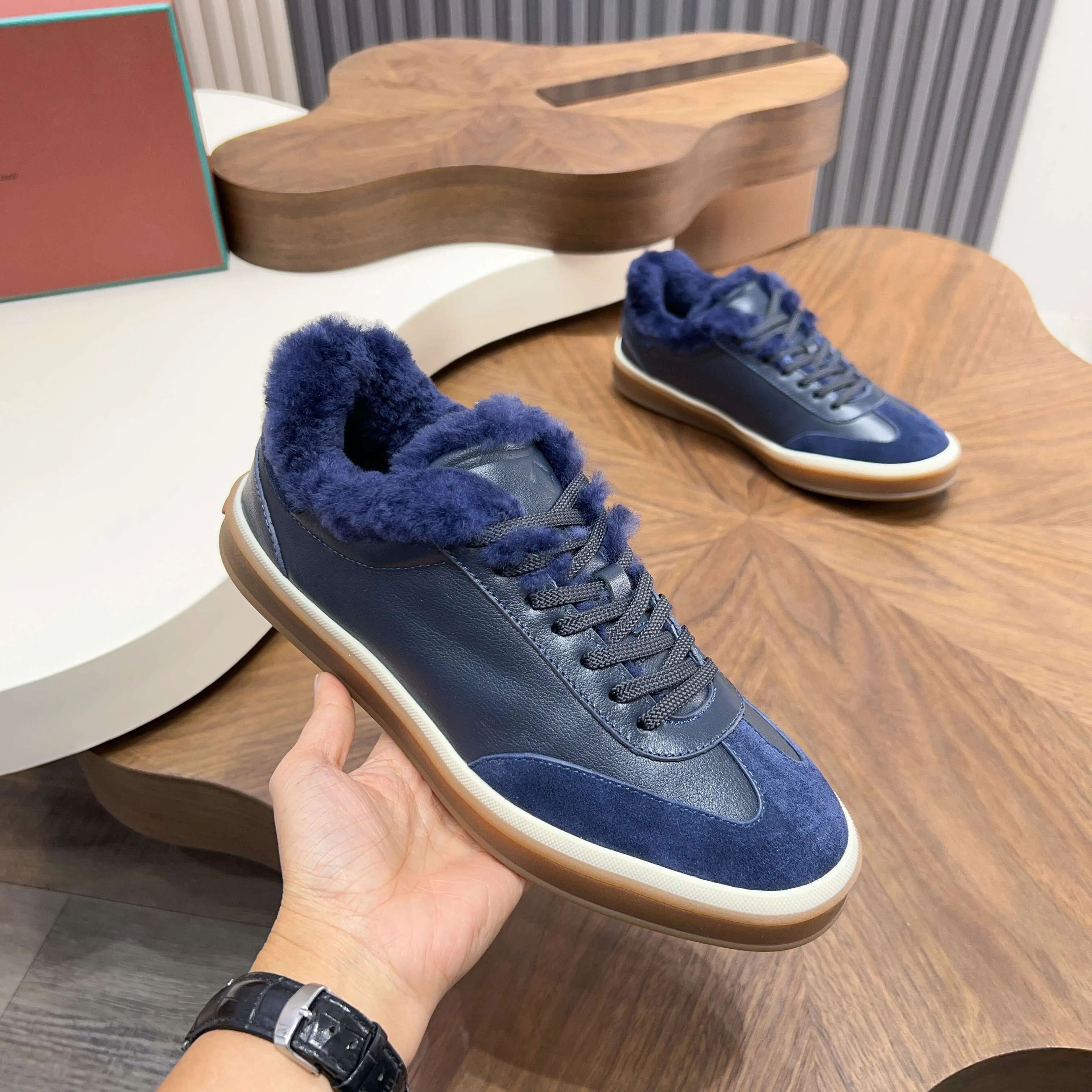 💰740 Loro Piana - Classic casual wool shoes, men's lace-up casual shoes and sneakers, high-quality lightweight and comfortable fabrics, suitable for outdoor leisure, the color is young and energetic, and it looks great with sportswear or casual suits! Code number: 39-44 (45, 46, can be customized)